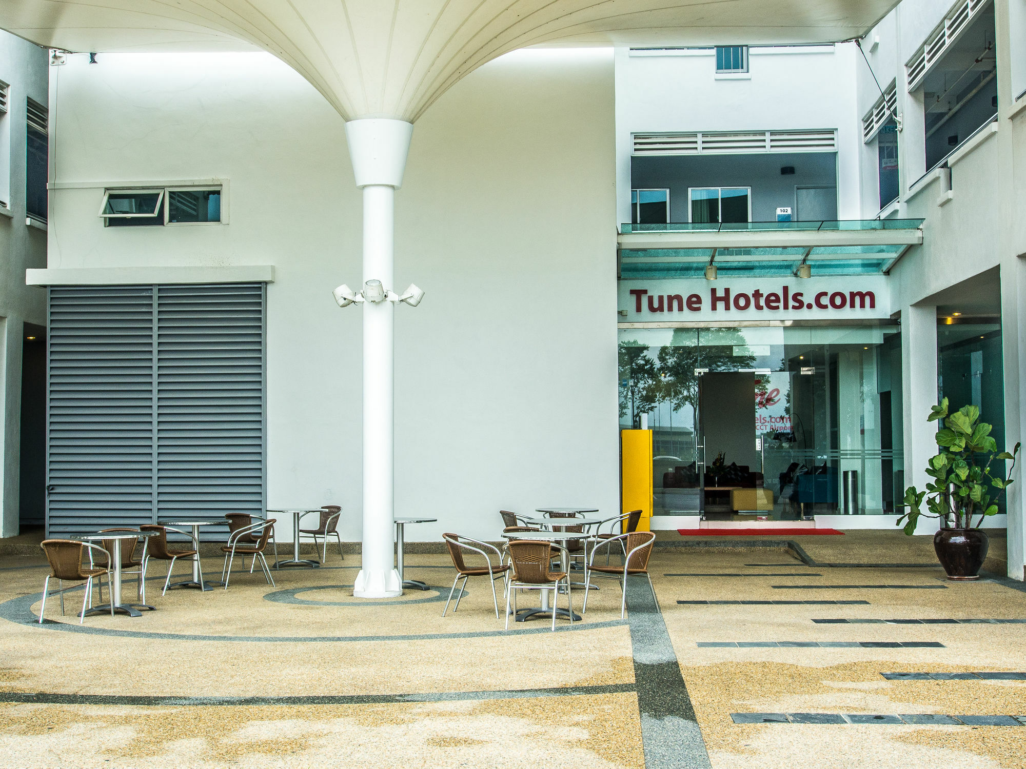 チューン ホテル Klia エアロポリス（エアポートホテル） セパン エクステリア 写真