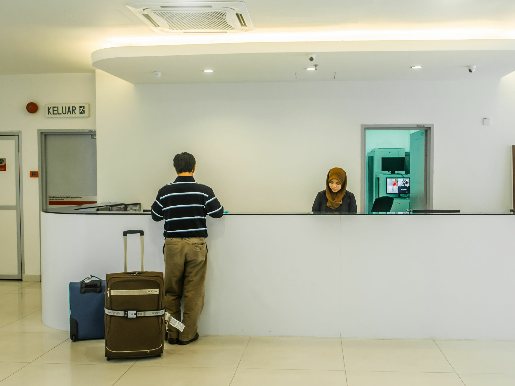 チューン ホテル Klia エアロポリス（エアポートホテル） セパン エクステリア 写真